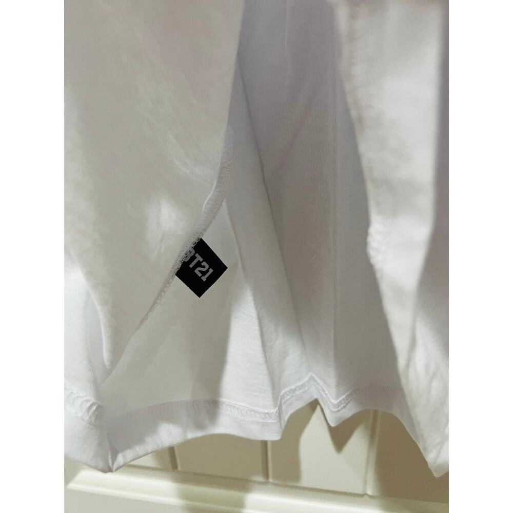 NWT❤️BT21 Line Friends Logo Graphic Tee szM - Picture 5 of 6